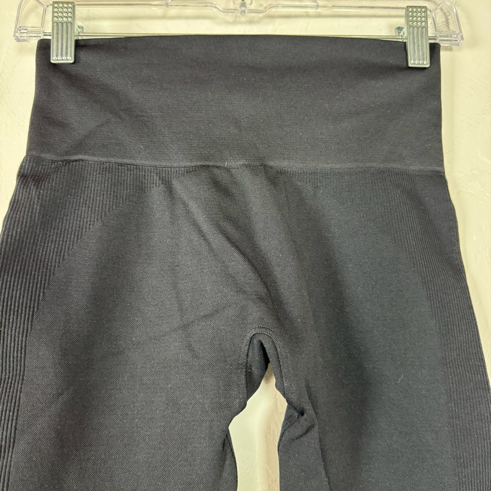 Set Active Leggings Solid Black Seamless Ribbed S… - image 7